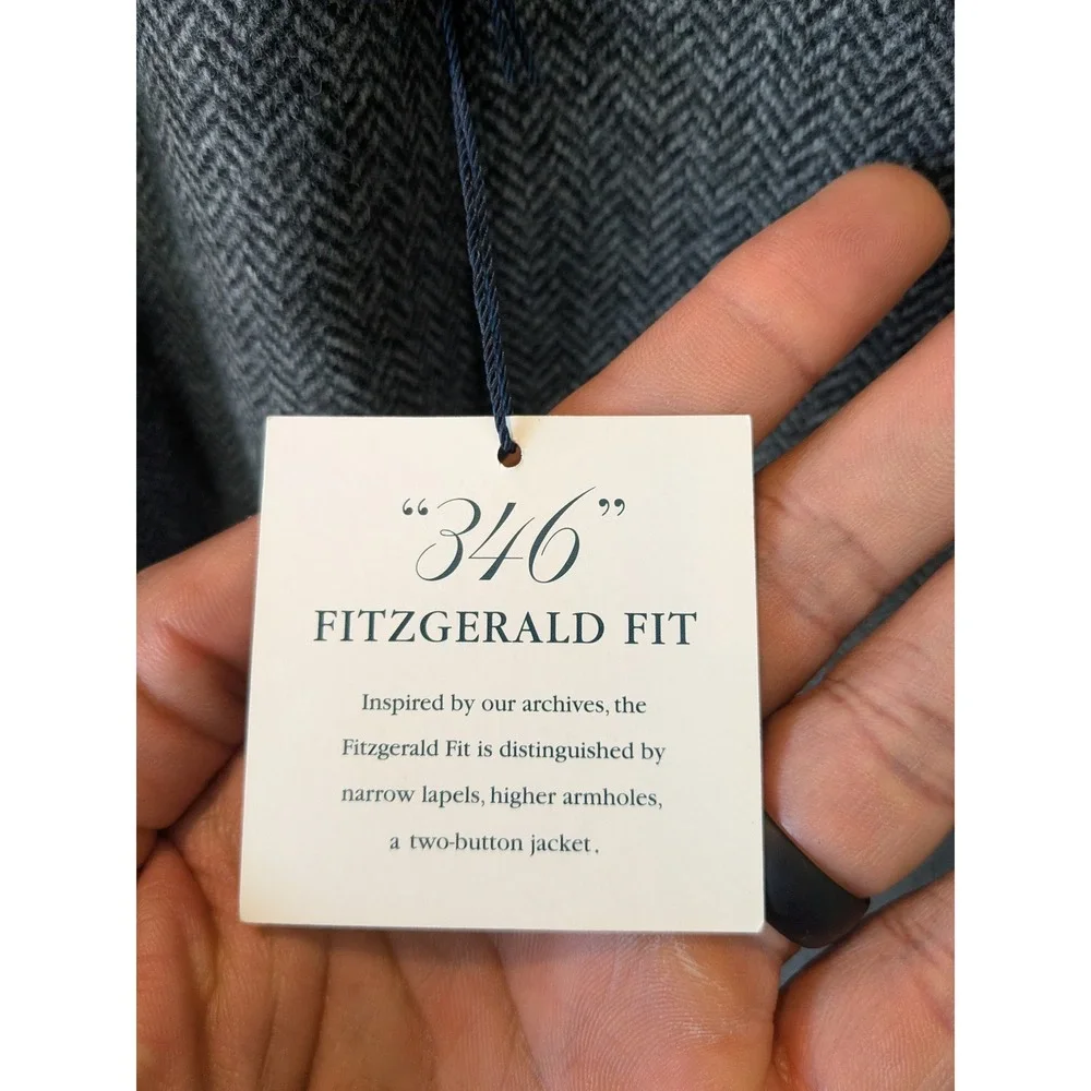 NWT Brooks Brothers 346 Fitzgerald Fit Grey Herringbone Wool Sport Coat 39R